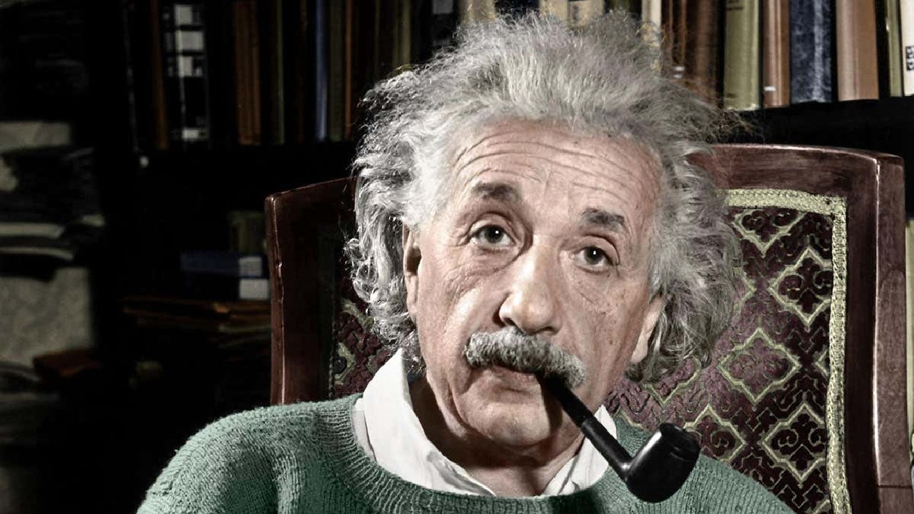 Encuentran carta perdida de Einstein donde habla de los 'supersentidos' en animales