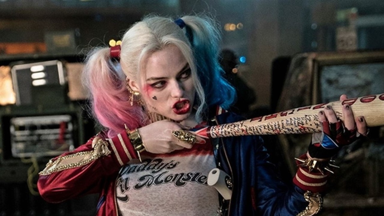 DC Comics: Cosplayer recrea a Harley Quinn y su parecido a Margot Robbie es increíble 21 DC Comics: Cosplayer recrea a Harley Quinn y su parecido a Margot Robbie es increíble