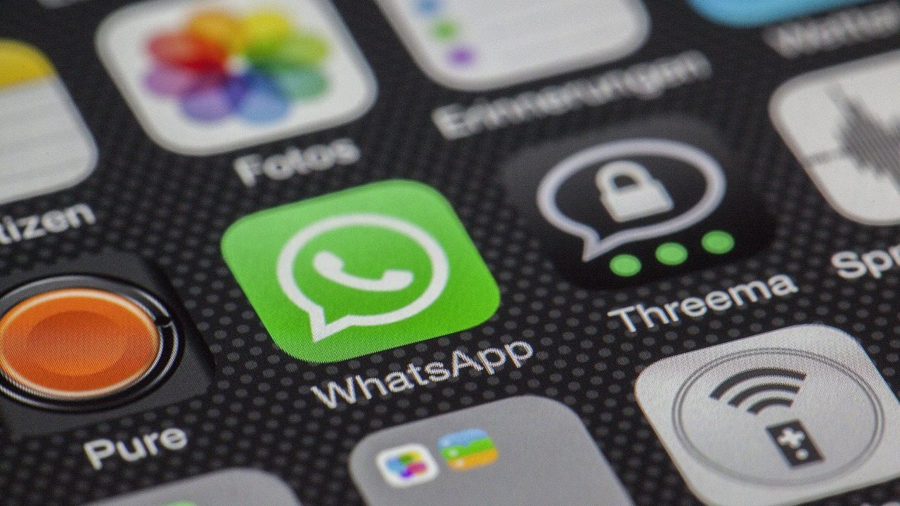 Whatsapp multa Europa violación privacidad usuarios