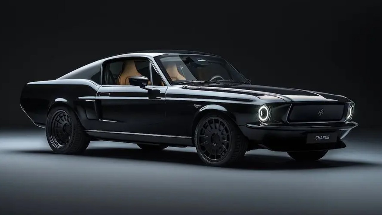 charge ford mustang fastback 67 eléctrico