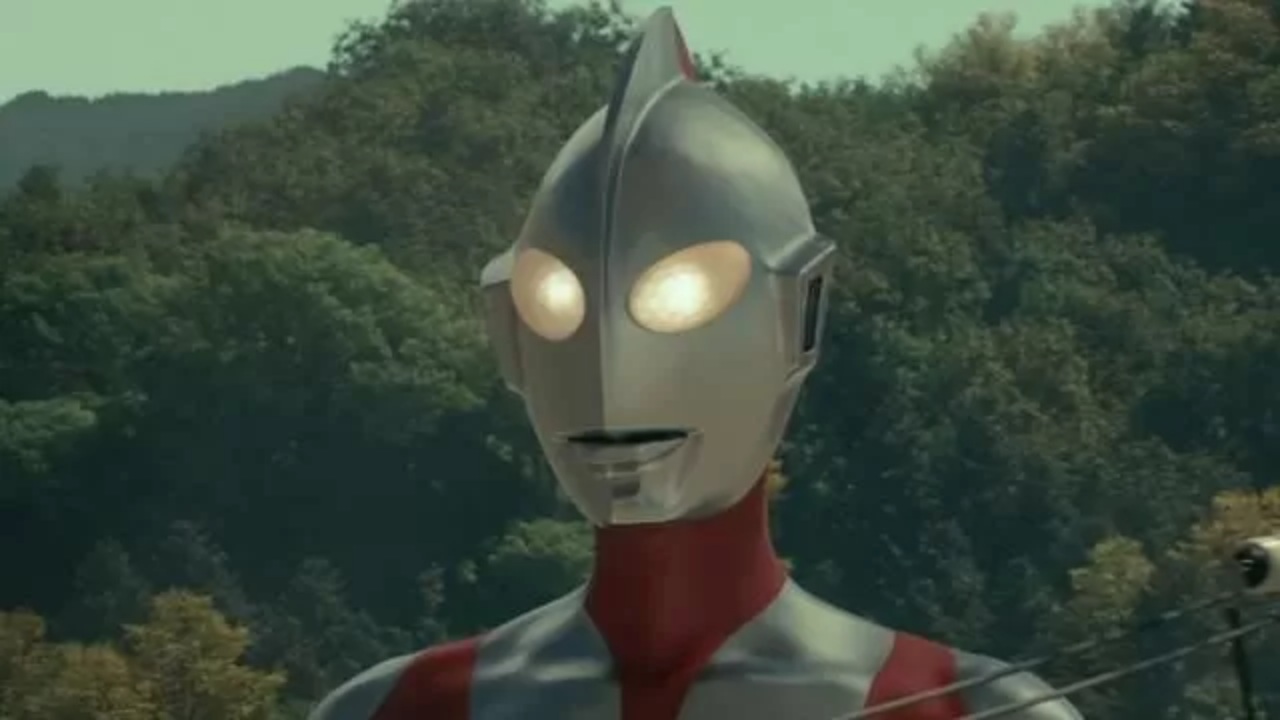 Hideaki Anno Shin ultraman movimientos