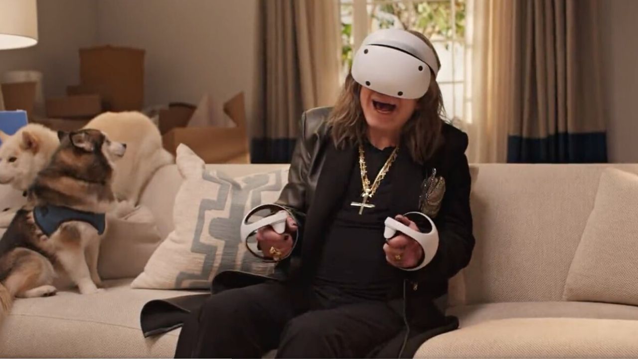 PlayStation VR2 lanza divertido comercial con Ozzy Osbourne 10 playstation vr2 comercial ozzy osbourne