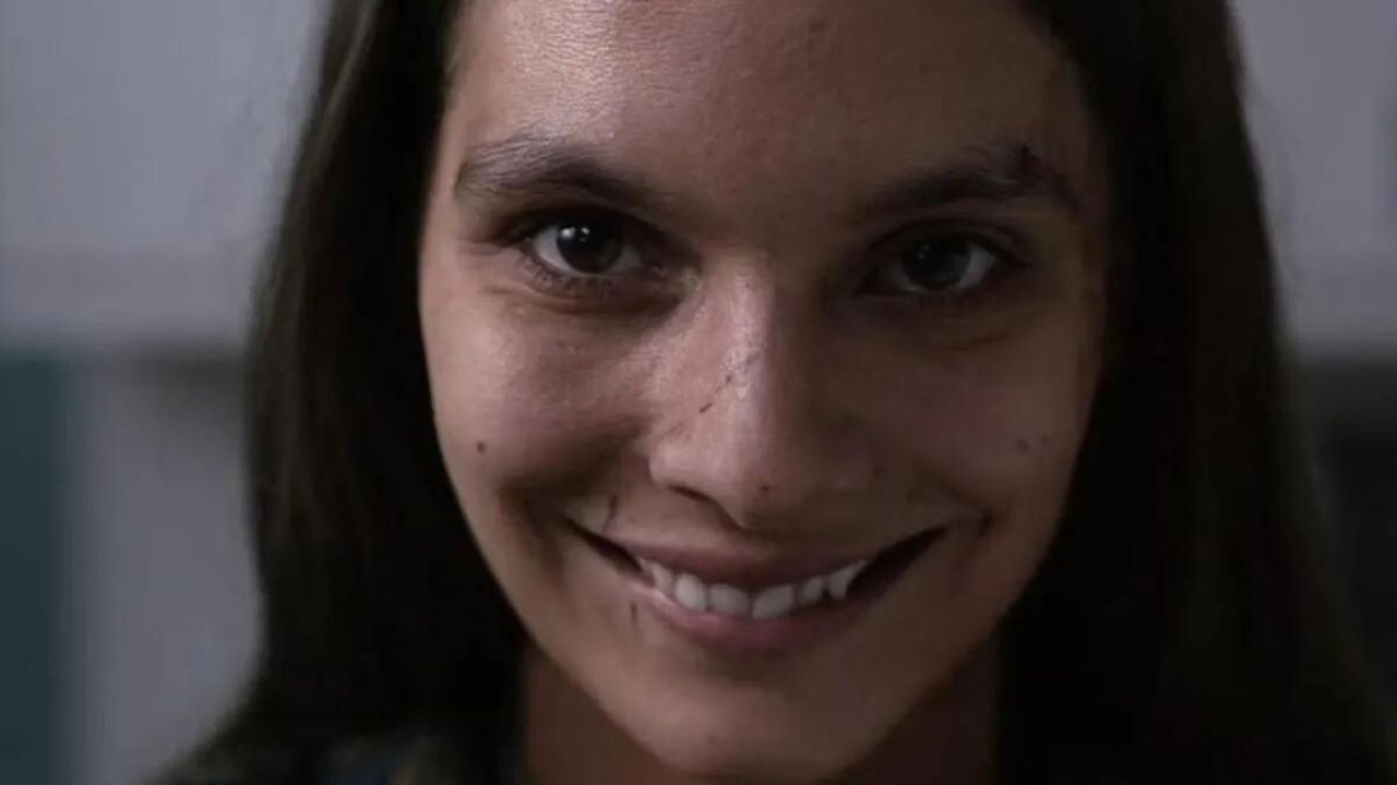 ¡Smile 2 ya es una realidad! Aquí los primeros detalles 18 smile 2 película paramount pictures terror parker finn