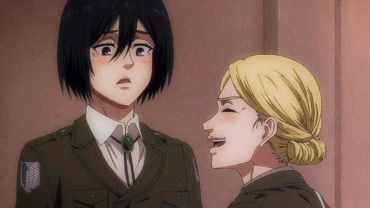 Attack on Titan: Este sexy cosplay hará que te derritas por Historia y Mikasa 15 mikasa ackerman historia Reiss attack on titan cosplay