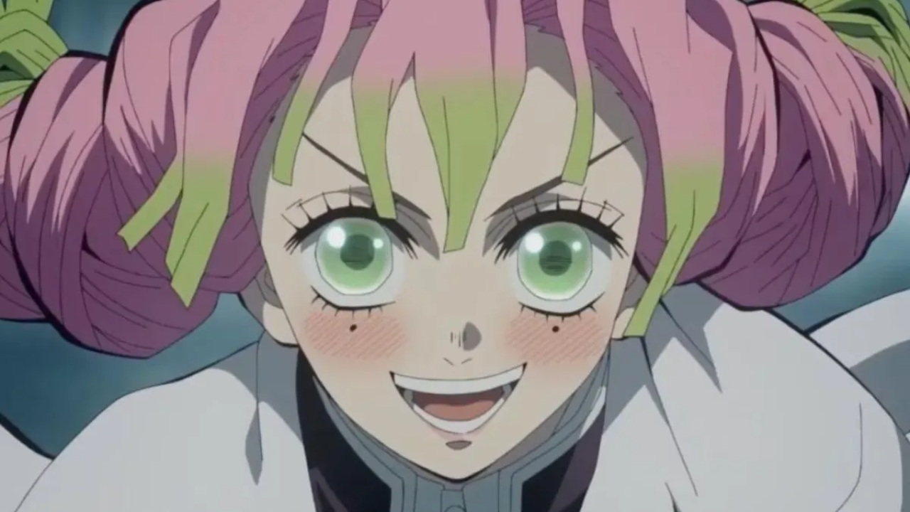 Mitsuri Kanroji Cosplay