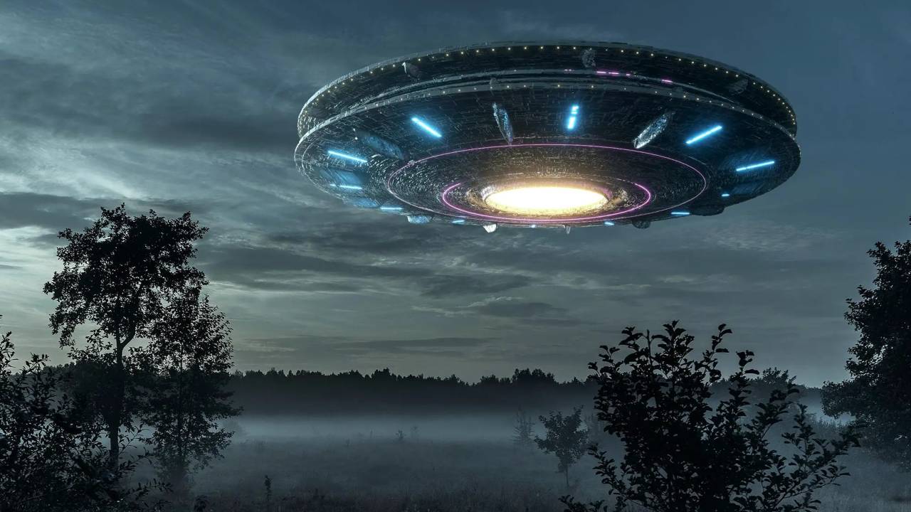 tecnología alienígena ovni nave espacial gobierno eeuu