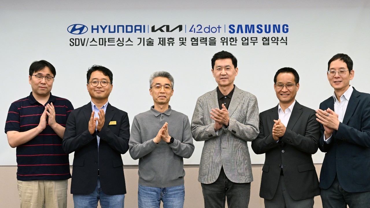Kia, Hyundai y Samsung unen fuerzas para impulsar la conectividad entre vehículos y smartphones
